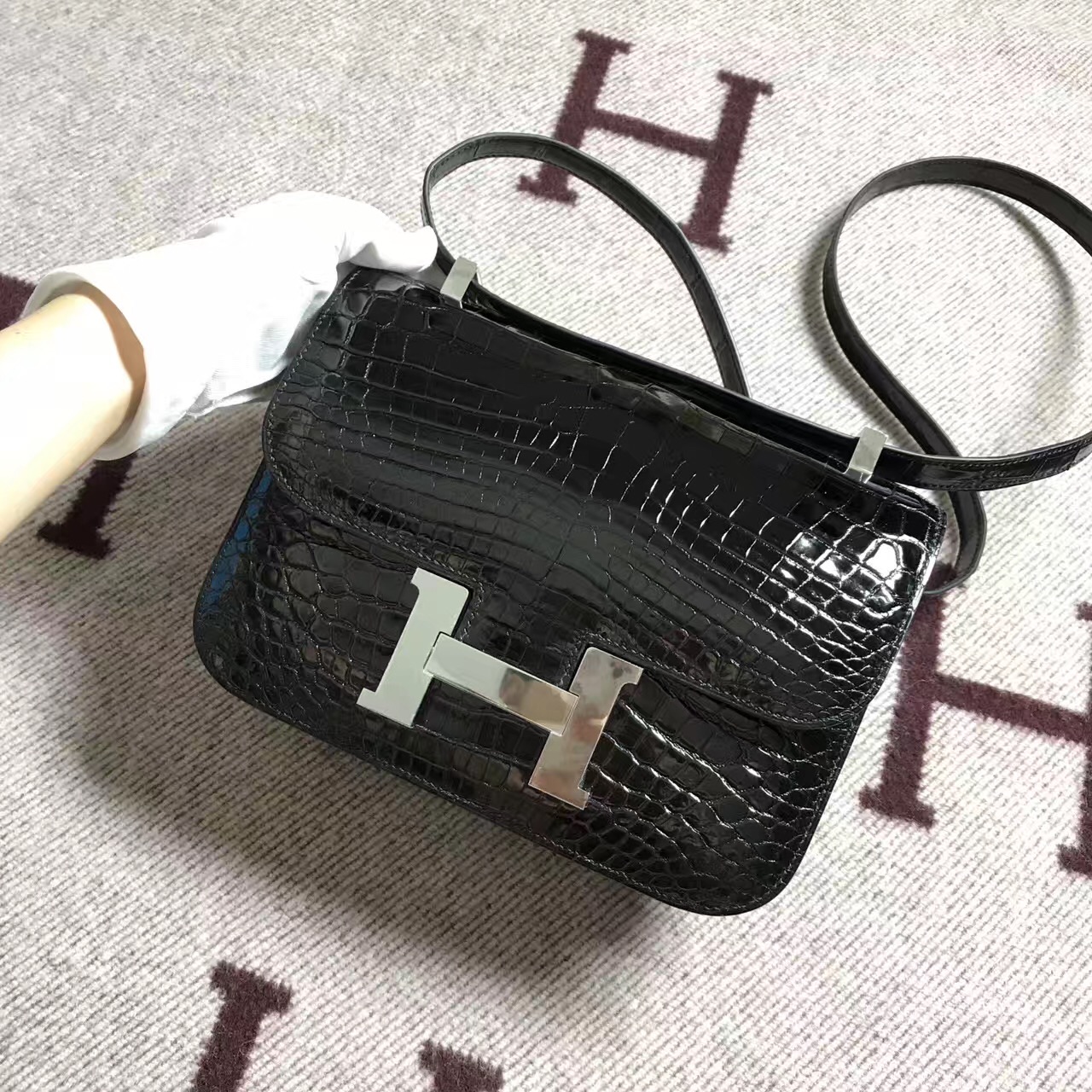 Hermes爱马仕 Constance 24 黑色 原版皮 银扣