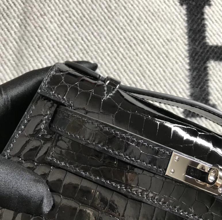 Hermès（爱马仕） Mini Kelly迷你凯莉 黑色 鳄鱼皮 银扣 22cm 二代