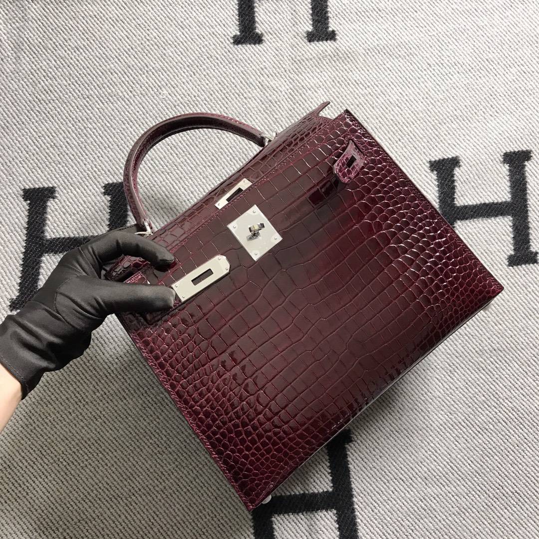 Hermès（爱马仕）Kelly凯莉包 湾鳄 酒红色 银扣 28cm