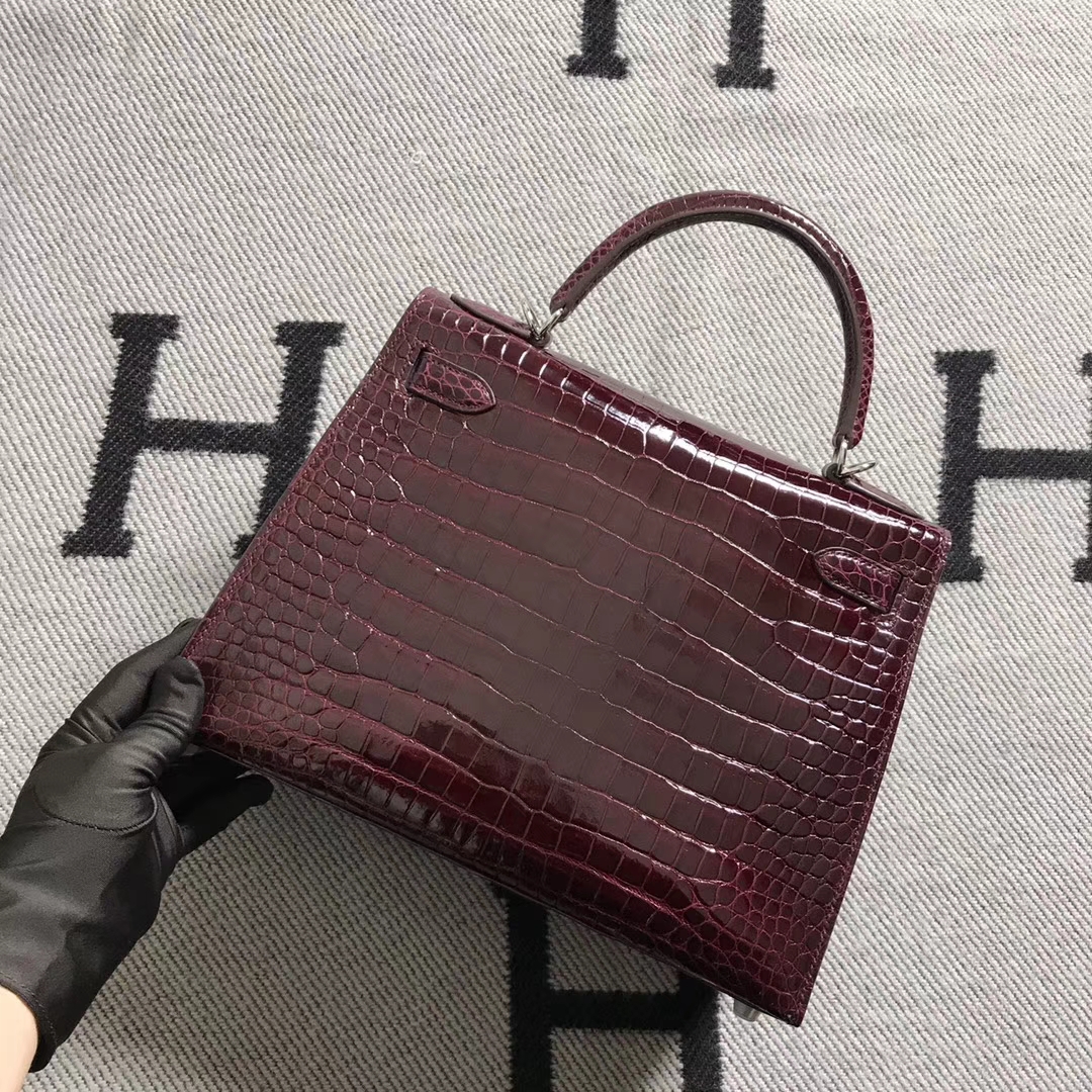 Hermès（爱马仕）Kelly凯莉包 湾鳄 酒红色 银扣 28cm