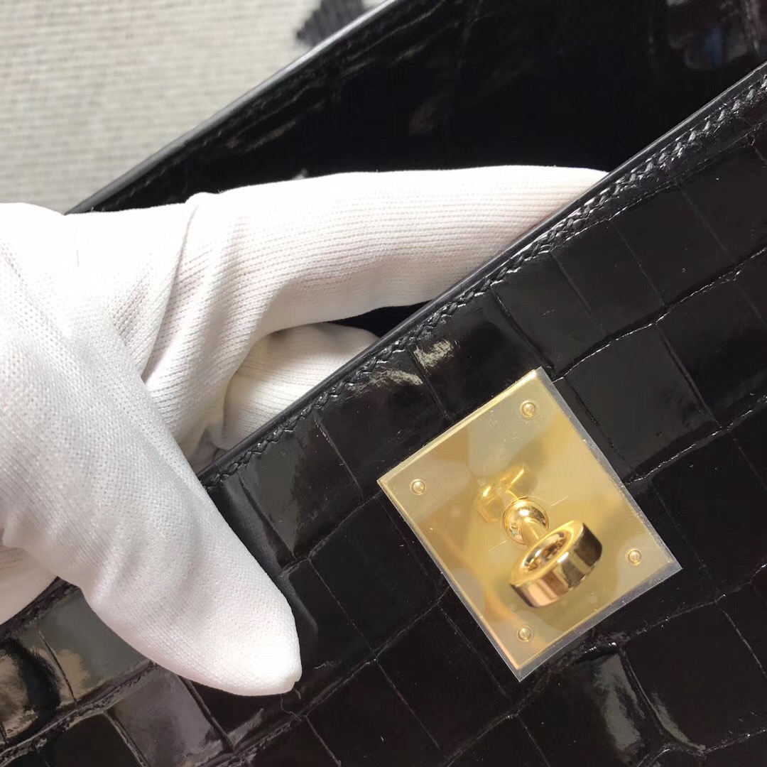 Hermès（爱马仕） Kelly凯莉包 黑色 金扣 32cm