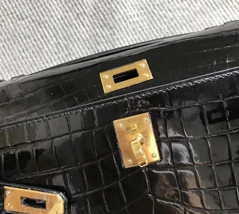 Hermès（爱马仕） Mini Kelly迷你凯莉 黑色 鳄鱼皮 金扣 22cm 二代