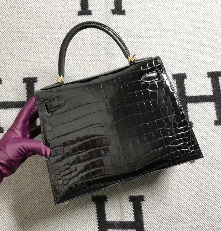 Hermès（爱马仕） Kelly凯莉包 黑色 金扣 28cm