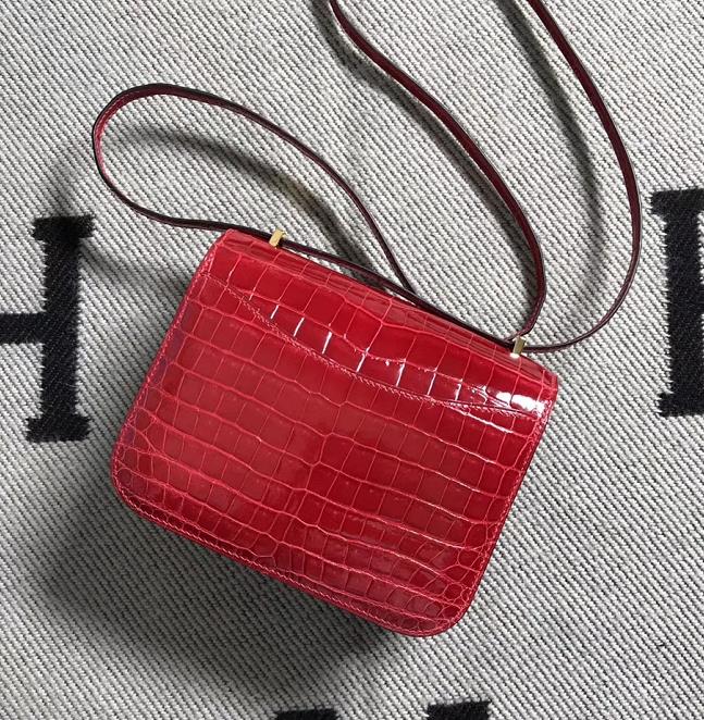 Hermes爱马仕 Constance 19 大红色 原版皮 金扣