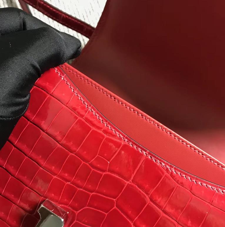 Hermes 爱马仕空姐包 Constance 19CM 鳄鱼皮 大红色 银扣-拉尔森鳄鱼皮具定制 - 爱马仕包包官网 Hermes 爱马仕空姐包 Constance 19CM 鳄鱼皮 大红色 银扣