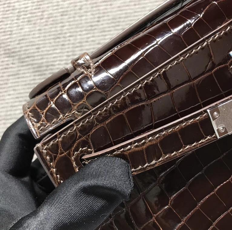 Hermès（爱马仕） Mini Kelly迷你凯莉 深咖啡色 银扣 22cm