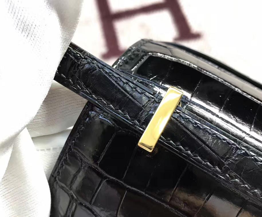 Hermes爱马仕 Constance 19 黑色 鳄鱼皮 金扣