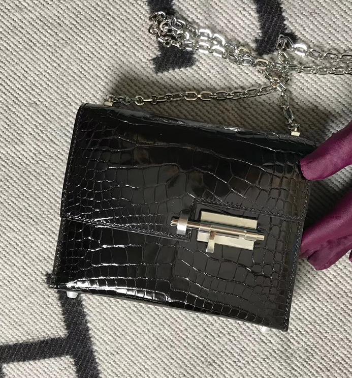 Hermes Verrou 机关枪 黑色亮面尼罗鳄 小号 银扣-拉尔森鳄鱼皮具定制 - 爱马仕包包官网 Hermes Verrou 机关枪 黑色亮面尼罗鳄 小号 银扣