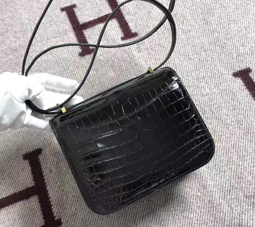 Hermes爱马仕 Constance 19 黑色 鳄鱼皮 金扣