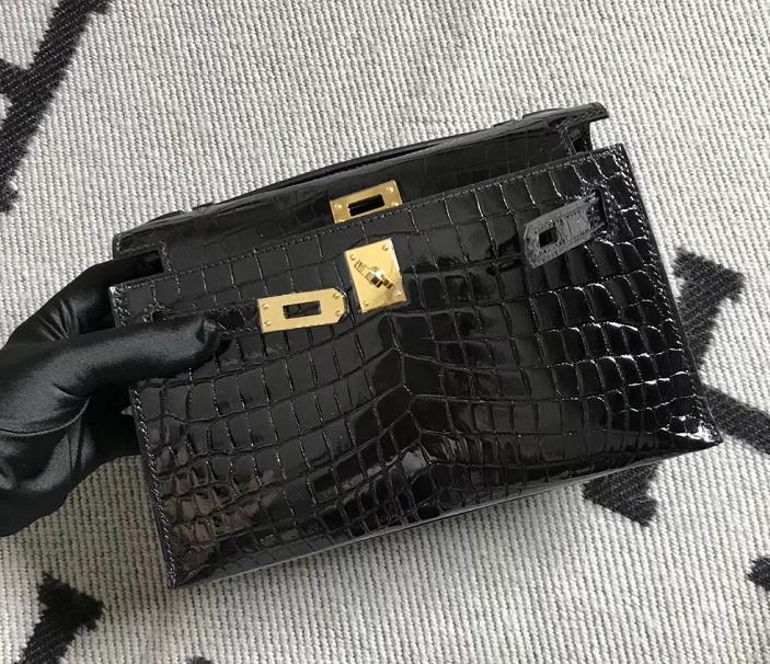 Hermès（爱马仕） Mini Kelly迷你凯莉 黑色 鳄鱼皮 金扣 22cm 二代