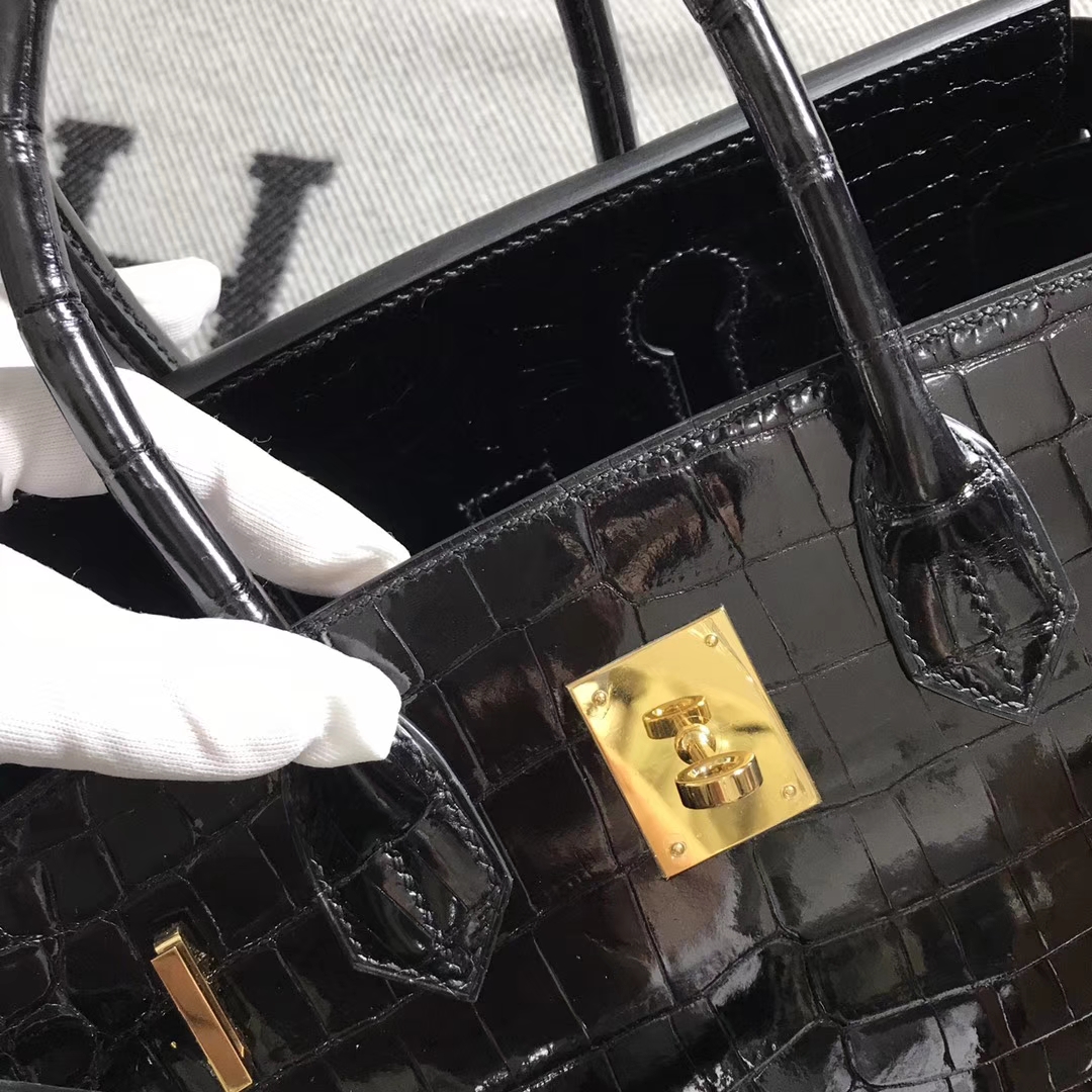 Hermès（爱马仕）Birkin 铂金包 黑色 金扣 30cm