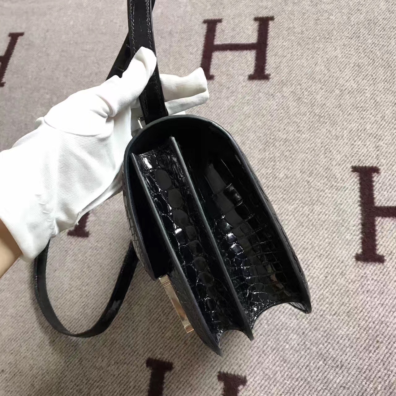 Hermes爱马仕 Constance 24 黑色 原版皮 银扣