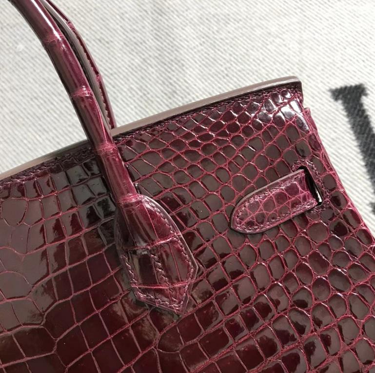 Hermès（爱马仕）Birkin 铂金包 湾鳄酒红 银扣 30cm