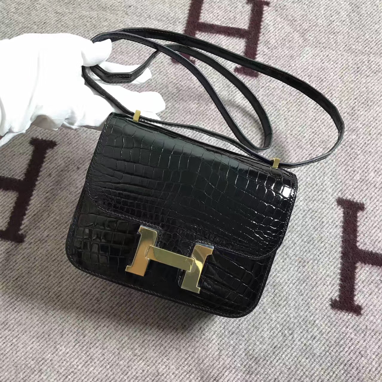 Hermes爱马仕 Constance 19 黑色 原版皮 金扣