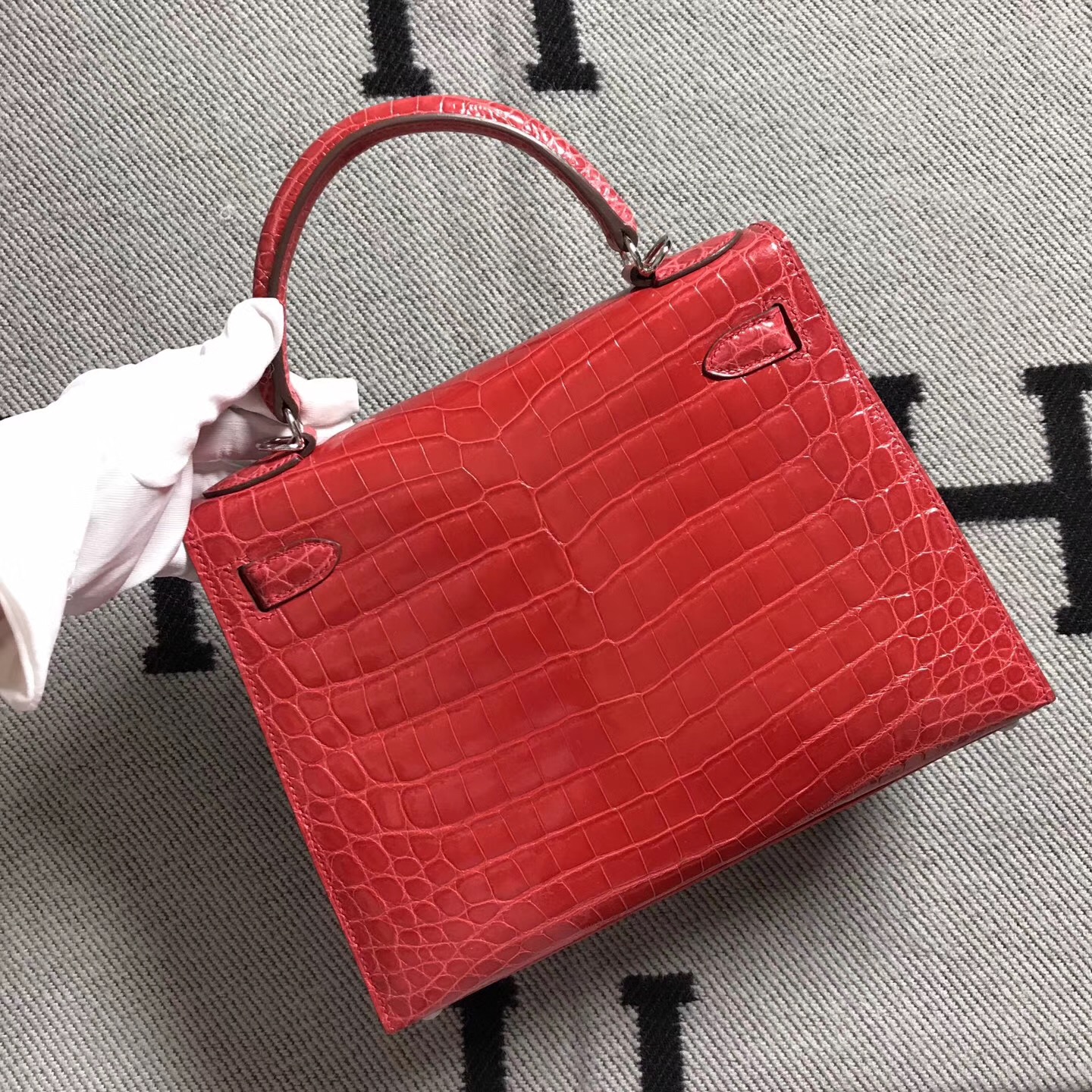 Hermès（爱马仕） Kelly凯莉包 西瓜红 银扣 28cm