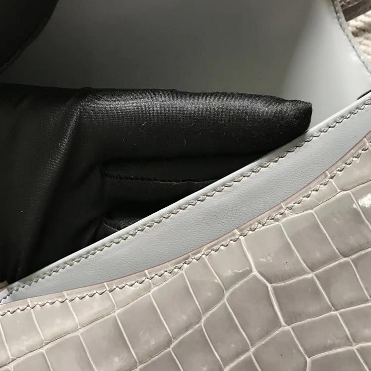 Hermes爱马仕 Constance 19 冰川灰 原版皮 银扣-拉尔森鳄鱼皮具定制 - 爱马仕包包官网 Hermes爱马仕 Constance 19 冰川灰 原版皮 银扣