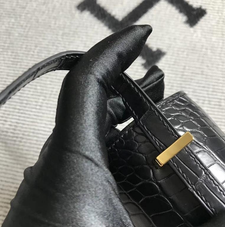 Hermes爱马仕 Constance 19 美洲黑雾面 原版皮 金扣