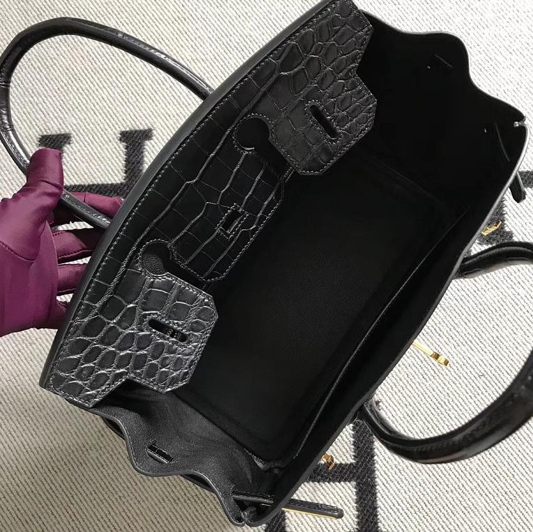 Hermès（爱马仕）Birkin 铂金包 黑雾面 金扣 30cm