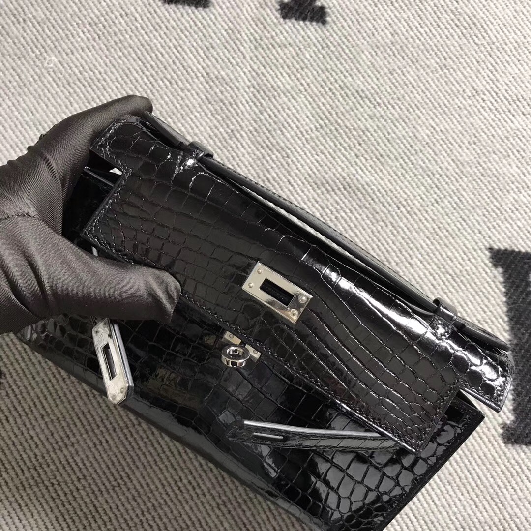 Hermès（爱马仕） Mini Kelly迷你凯莉 黑色 鳄鱼皮 银扣 22cm