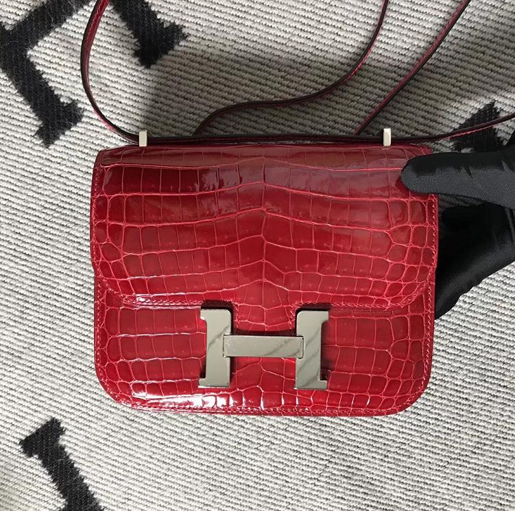 Hermes 爱马仕空姐包 Constance 19CM 鳄鱼皮 大红色 银扣
