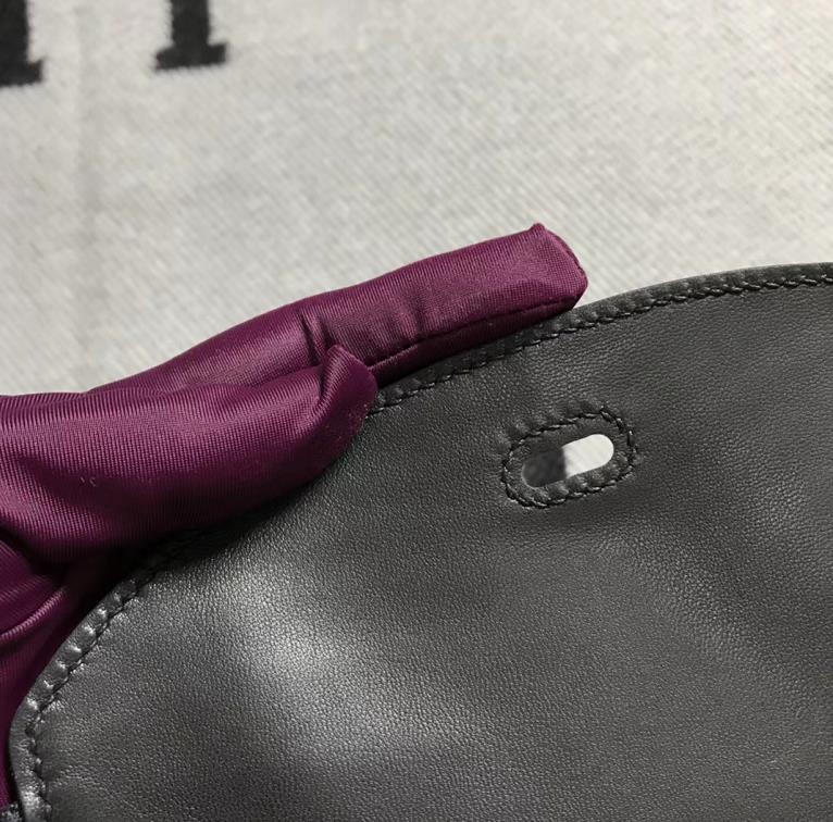 Hermes 爱马仕 雾面鳄鱼皮 Lindy 26CM 琳迪包 黑色银扣