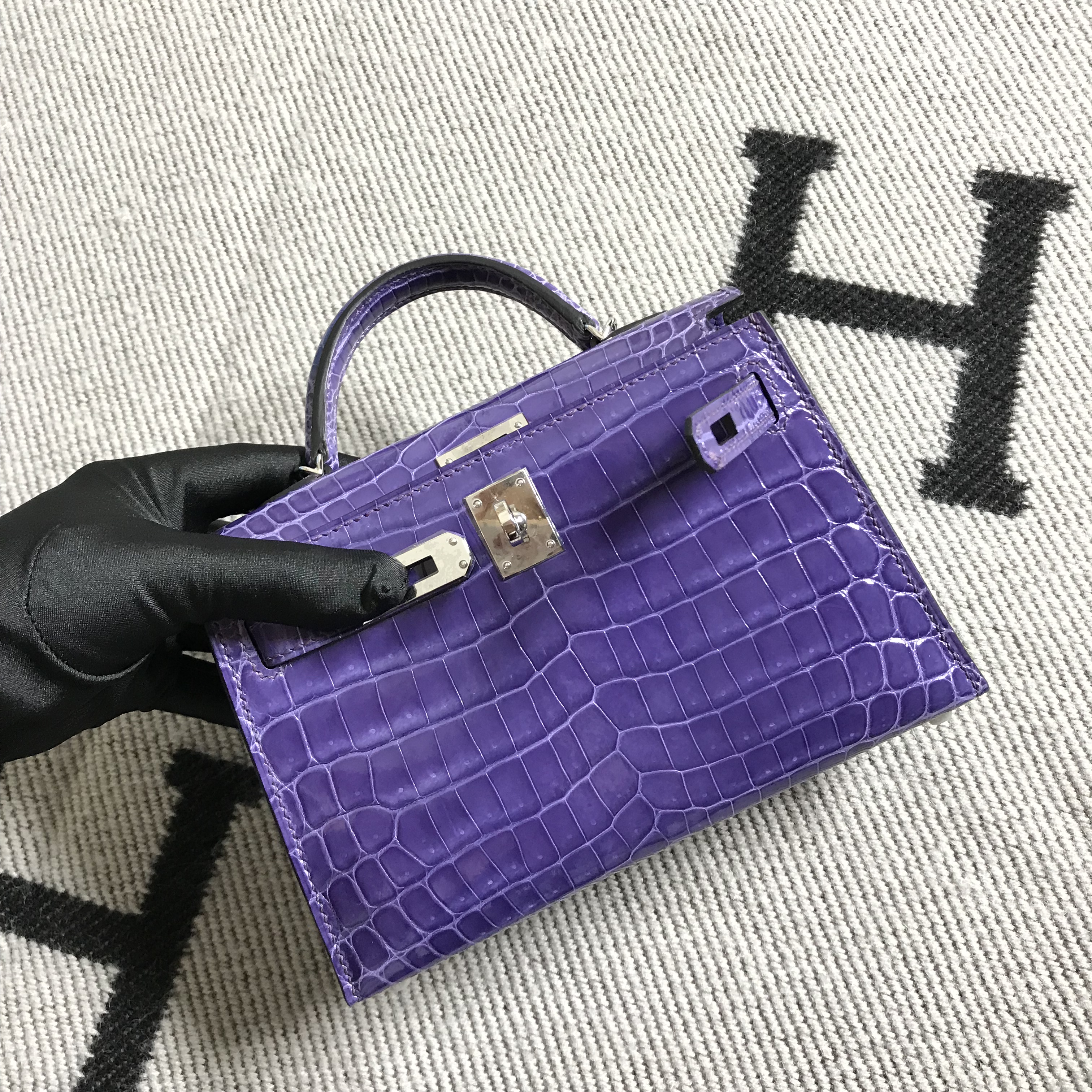 Hermès（爱马仕） Mini Kelly迷你凯莉 水晶紫 银扣 2代