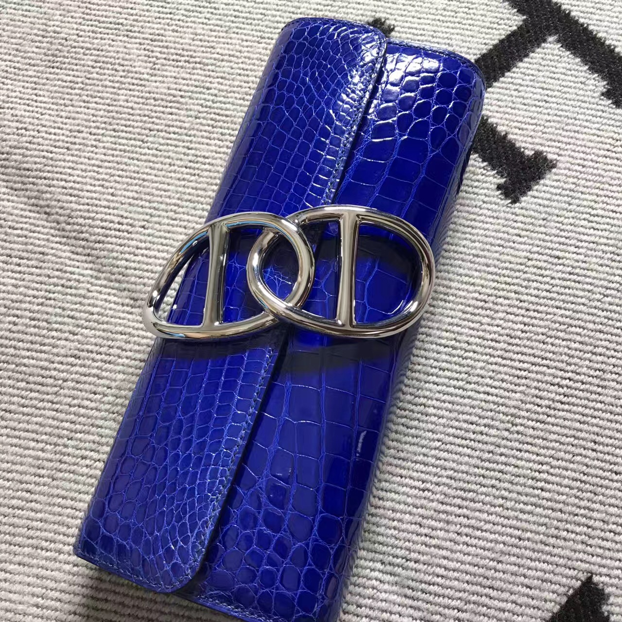 Hermès（爱马仕）猪鼻手包egee 鳄鱼亚光 电光蓝 银扣