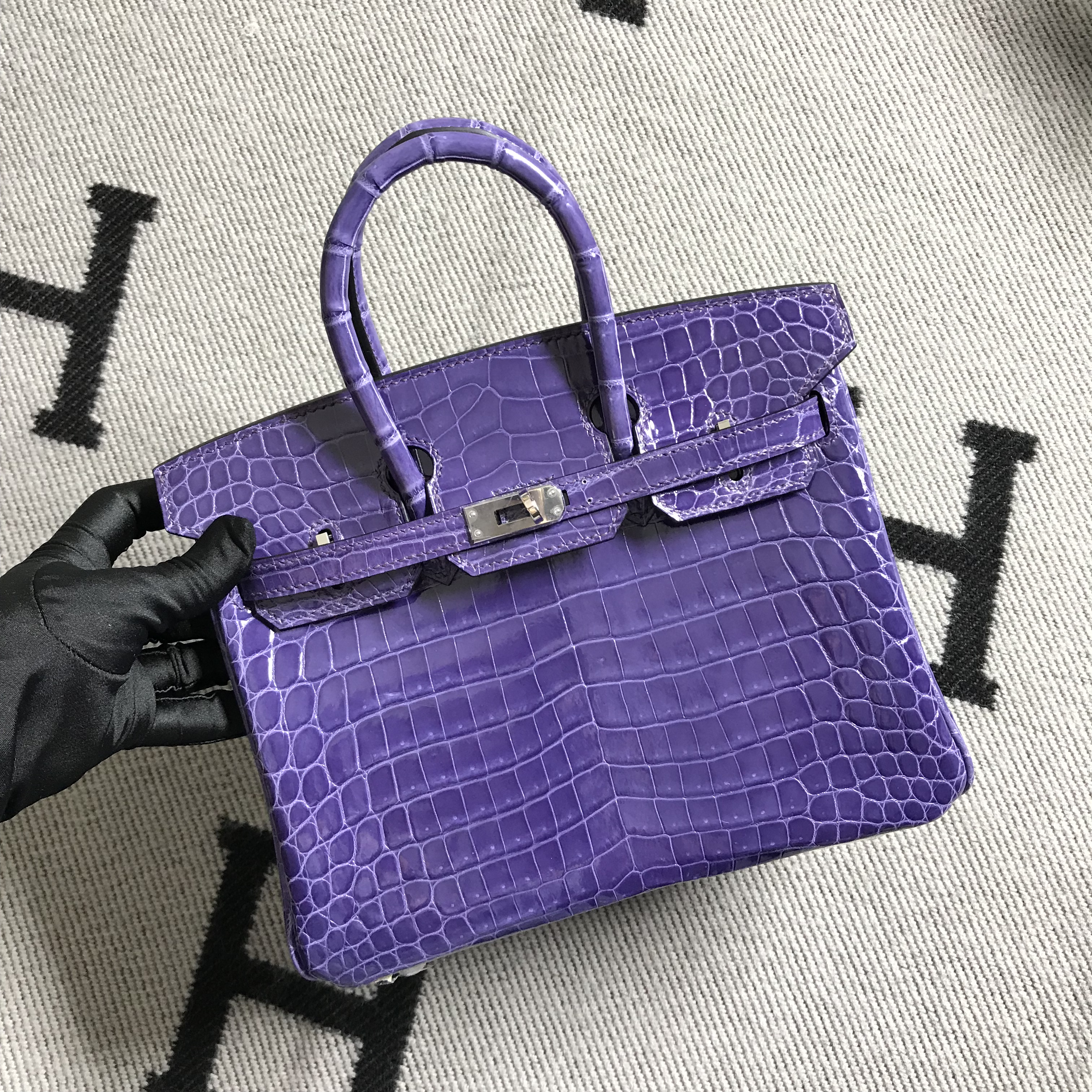 Hermès（爱马仕）Birkin 铂金包 水晶紫 银扣 25cm