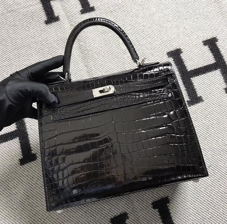 Hermès（爱马仕）Kelly 凯莉包 黑色 银扣 25cm
