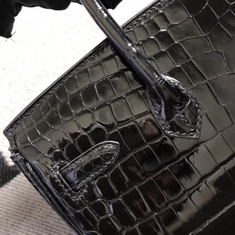 Hermès（爱马仕）Birkin 铂金包 黑色 金扣 25cm