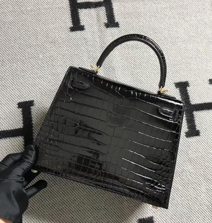 Hermès（爱马仕）Kelly 凯莉包 黑色 金扣 25cm