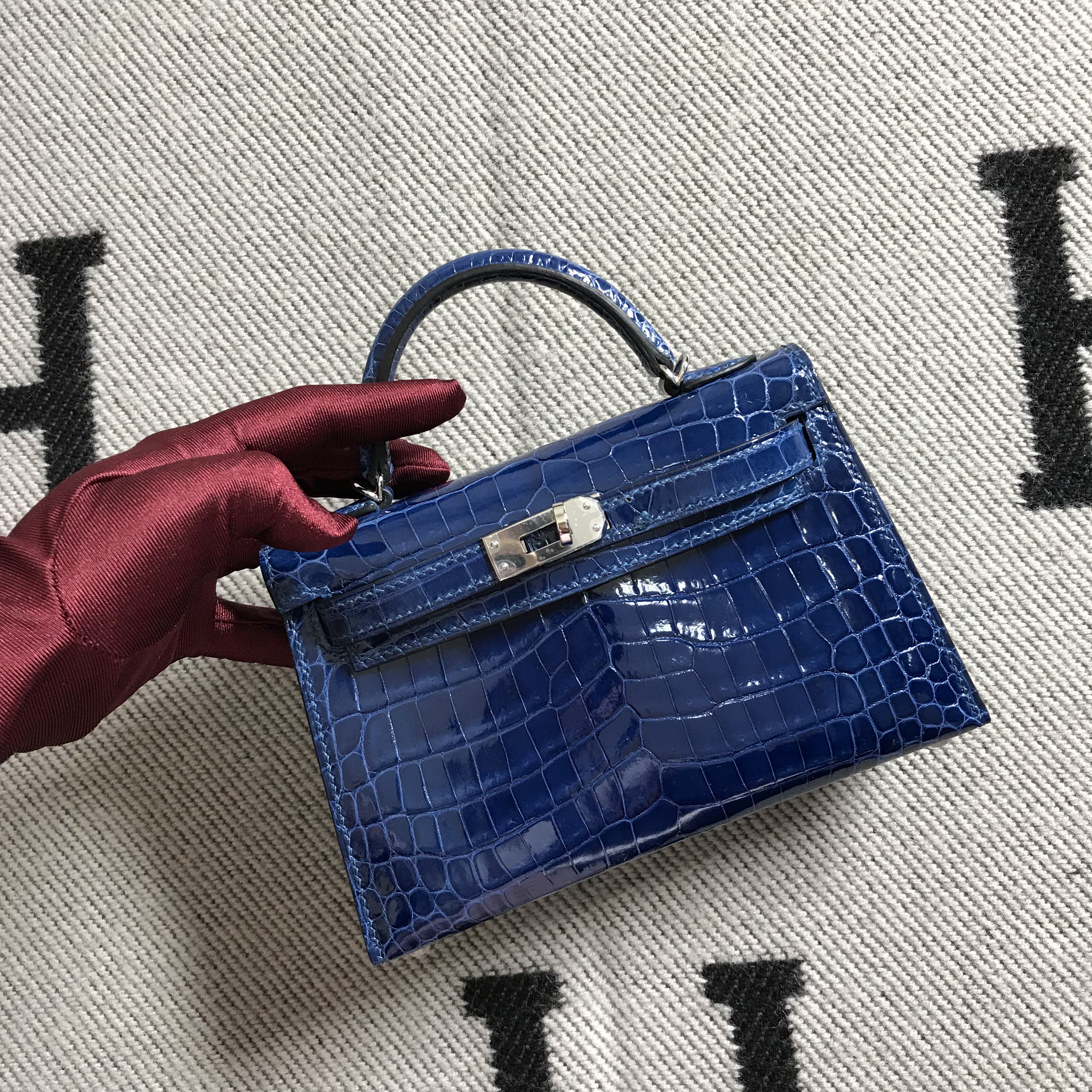 Hermès（爱马仕） Mini Kelly迷你凯莉 宝蓝色 银扣 2代