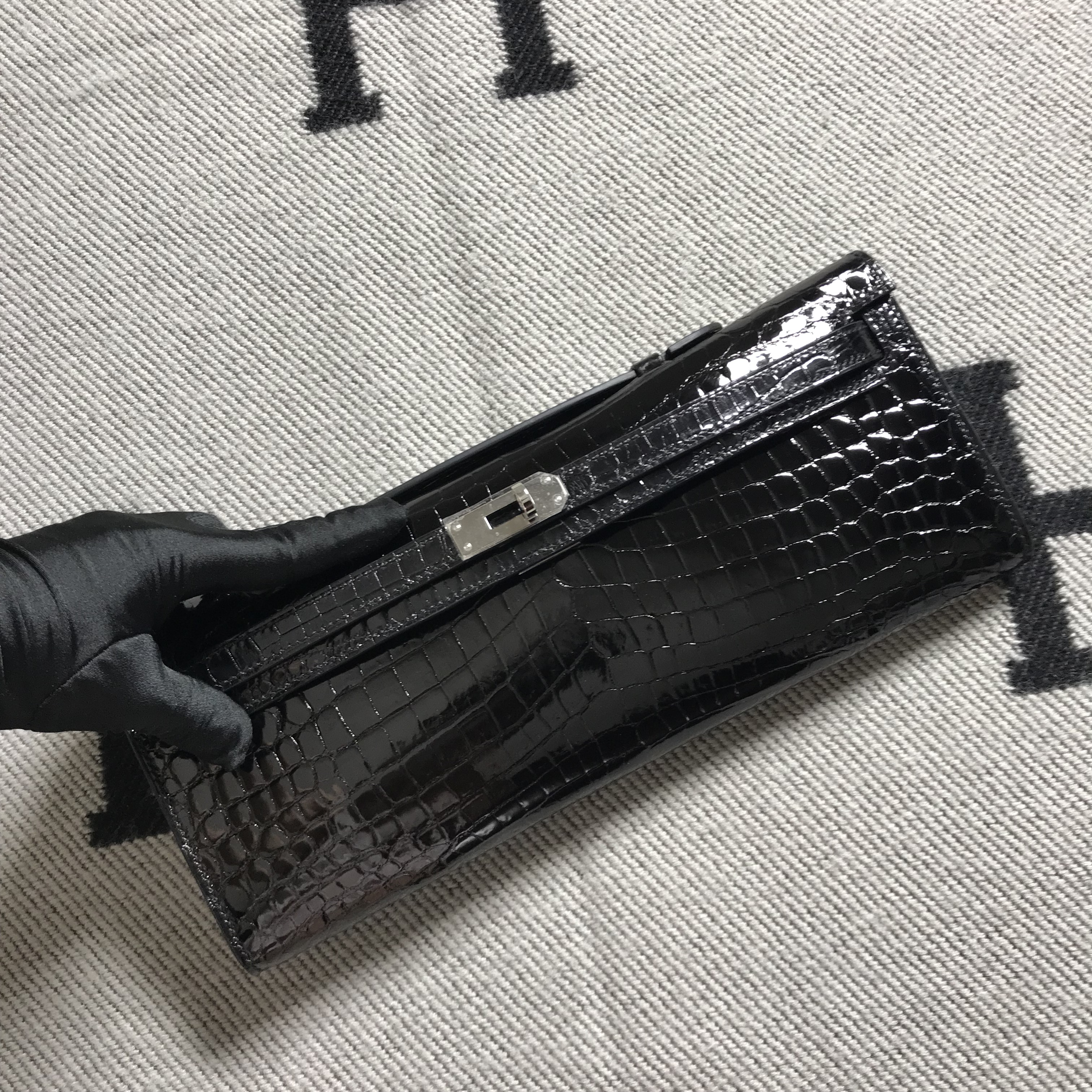 Hermès（爱马仕）Kelly Cut手包 黑色 银扣 2代