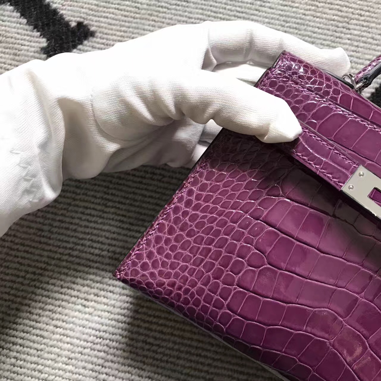 Hermès（爱马仕） Mini Kelly迷你凯莉 美洲紫色 银扣 2代