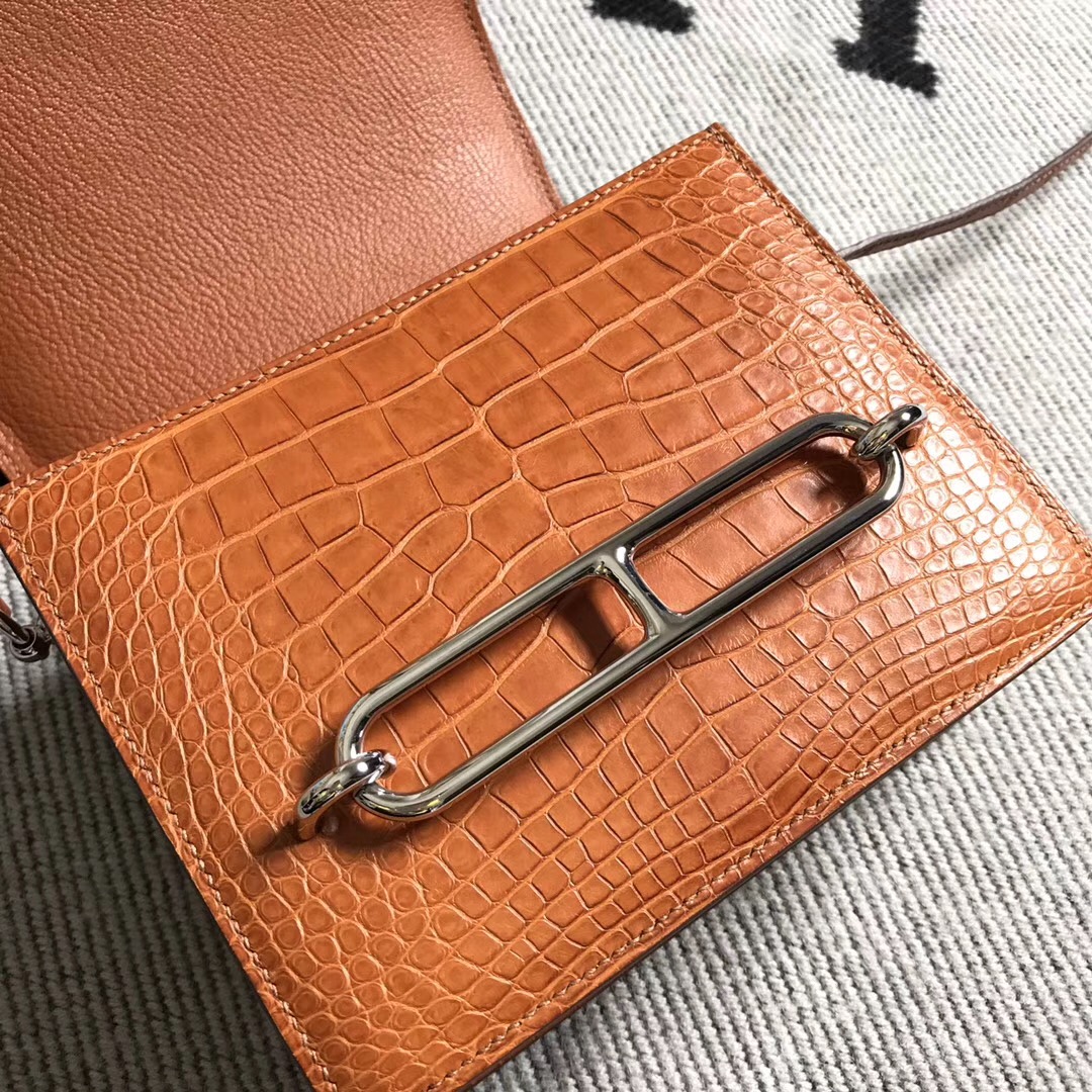 Hermès（爱马仕） Roulis猪鼻包 美洲浅棕色 银扣 18cm