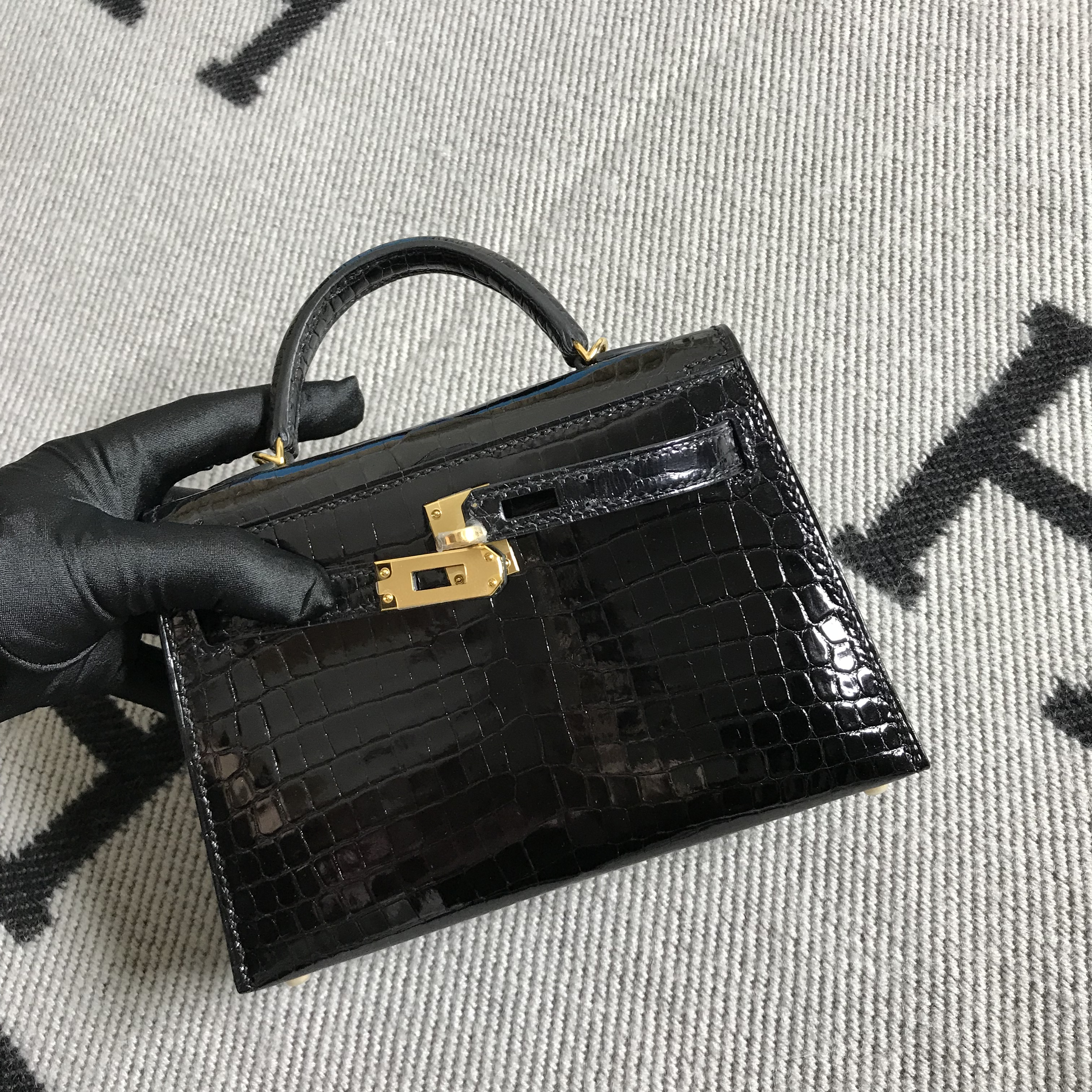 Hermès（爱马仕） Mini Kelly迷你凯莉 黑色 金扣 2代