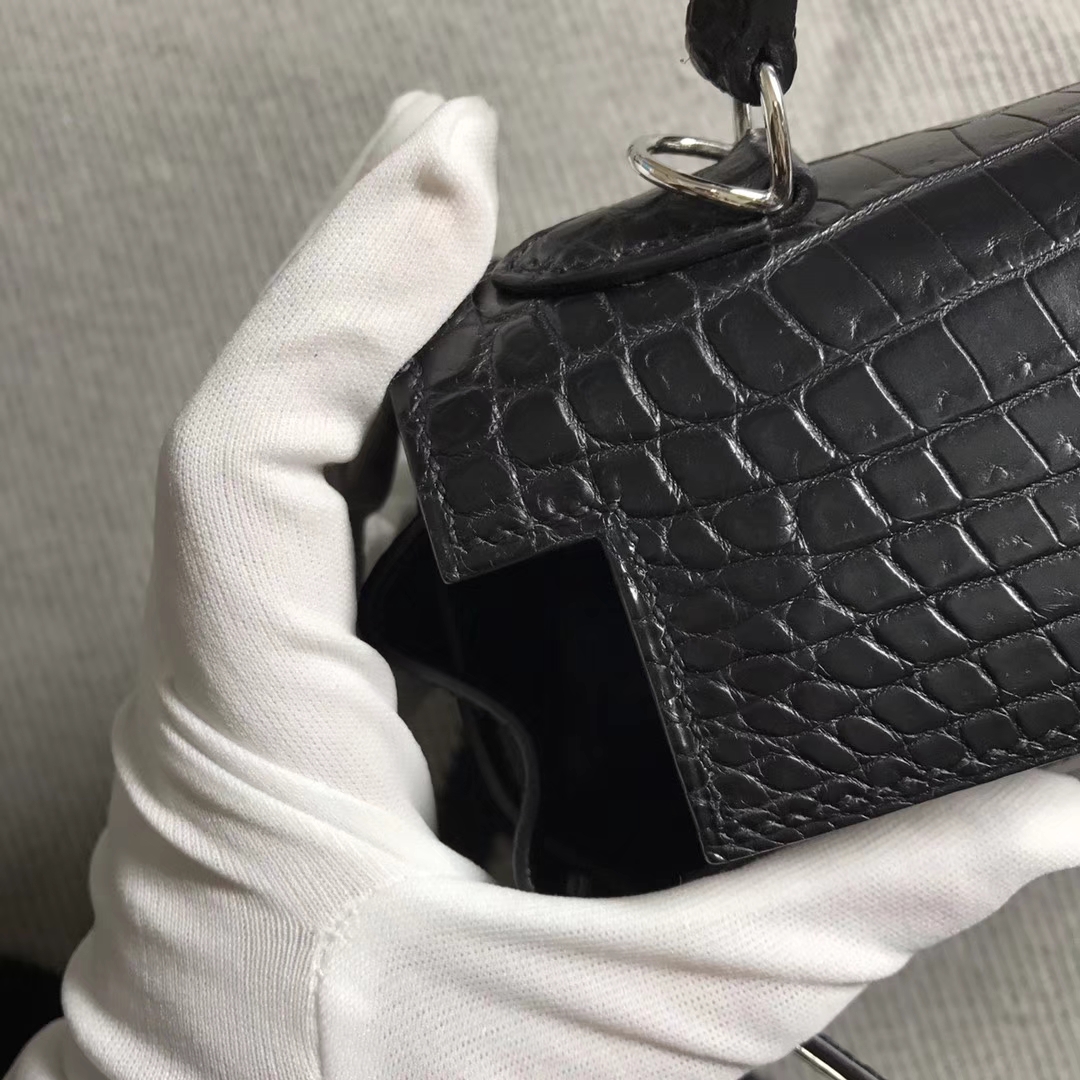 Hermès（爱马仕）Kelly 凯莉包 黑雾面 银扣 25cm