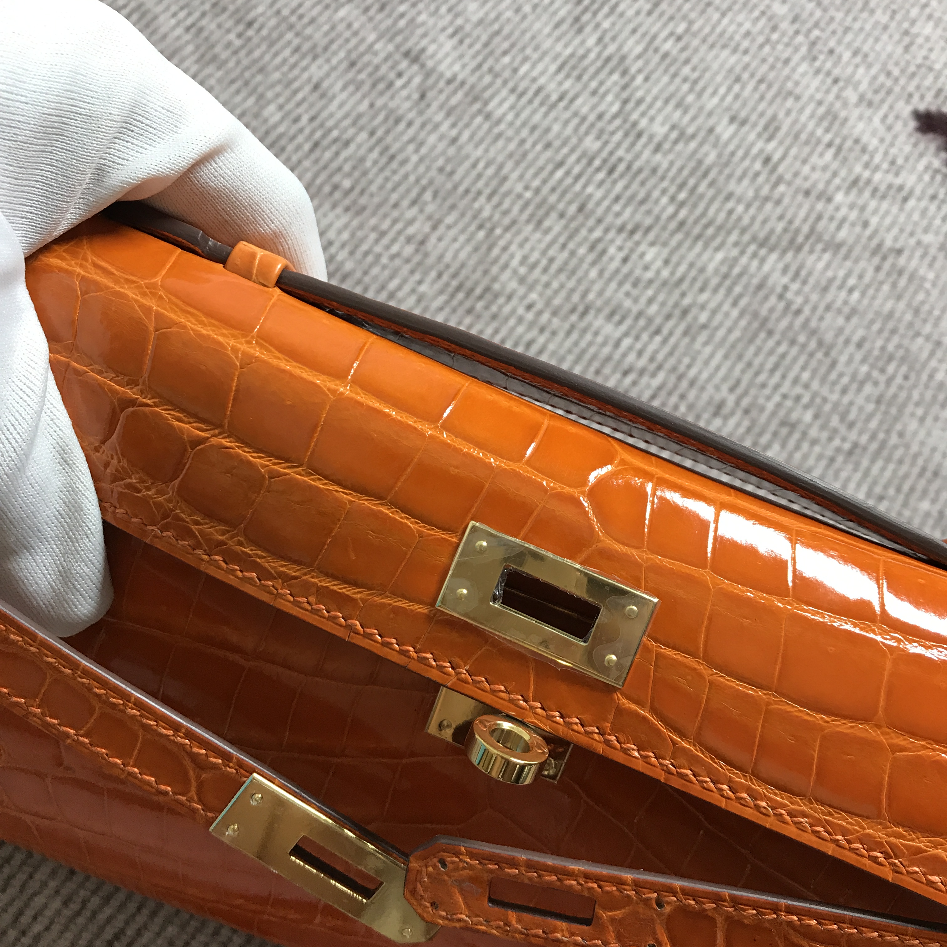 Hermès（爱马仕）Kelly Cut手包 橙色 金扣 2代