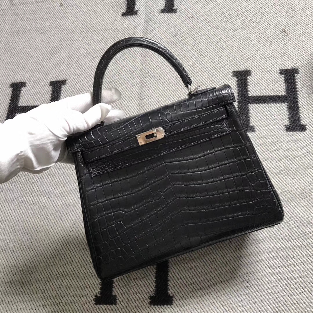 Hermès（爱马仕）Kelly 凯莉包 黑雾面 银扣 25cm
