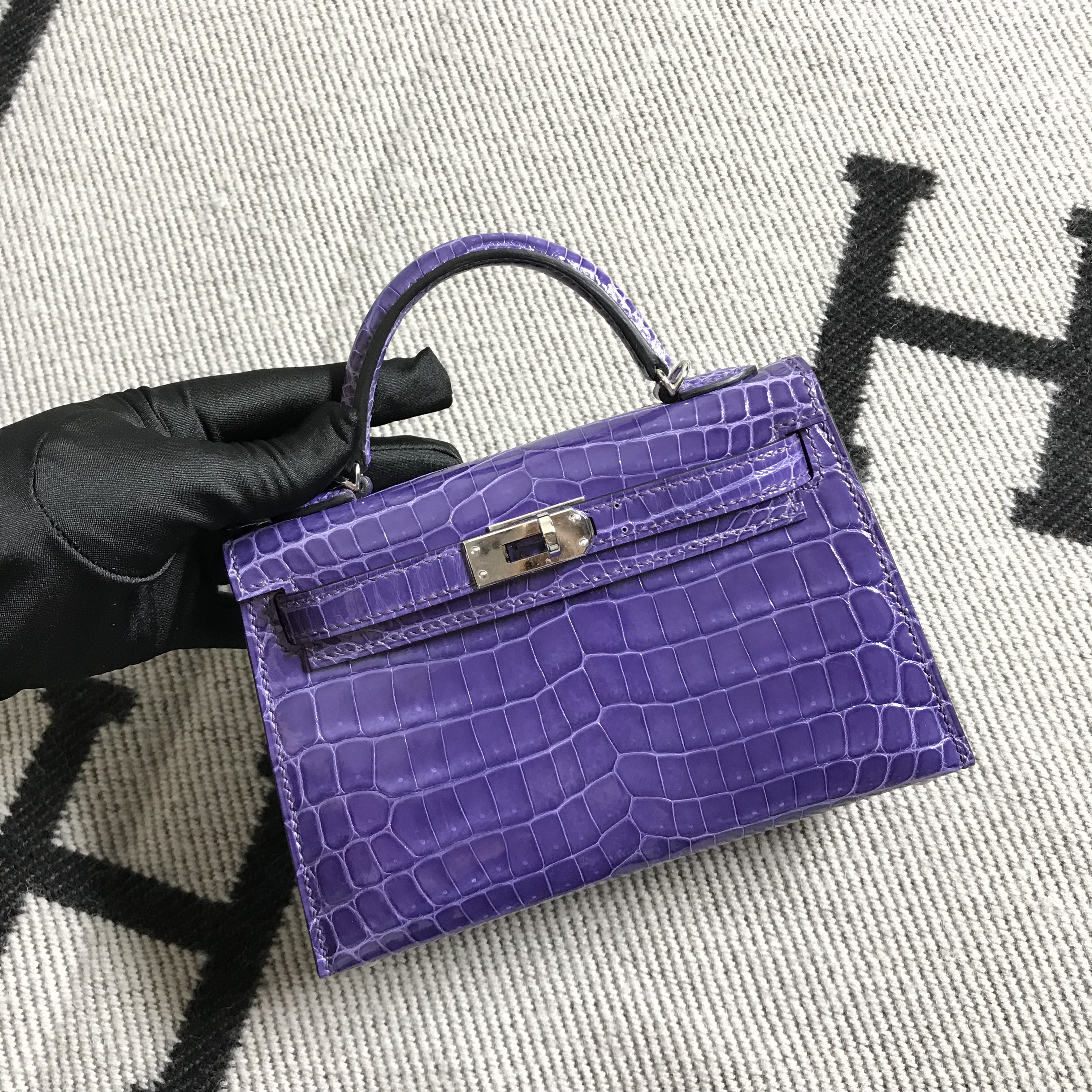 Hermès（爱马仕） Mini Kelly迷你凯莉 水晶紫 银扣 2代