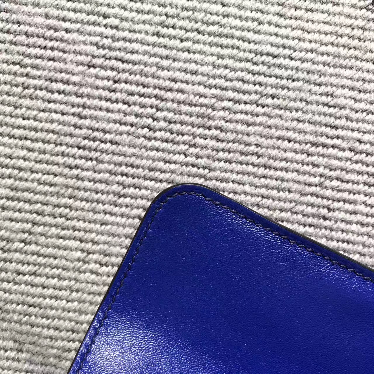 Hermès（爱马仕）猪鼻手包egee 鳄鱼亚光 电光蓝 银扣