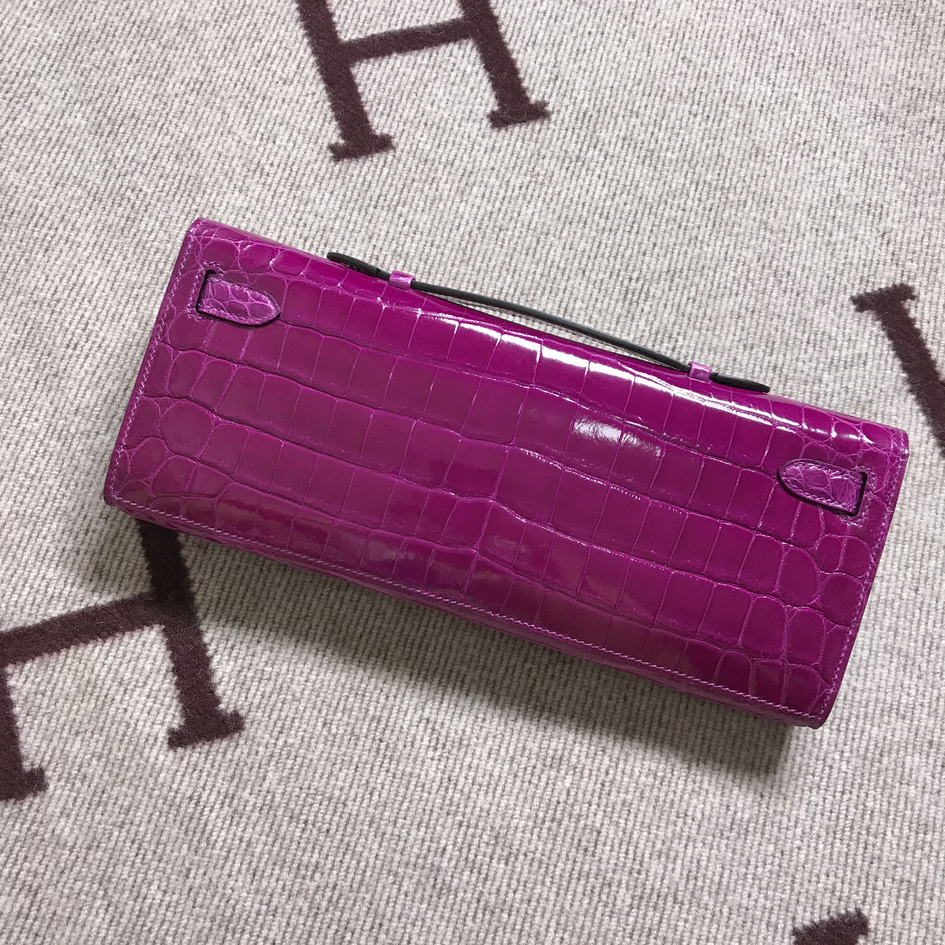 Hermès（爱马仕）Kelly Cut手包 紫红色 银扣 2代