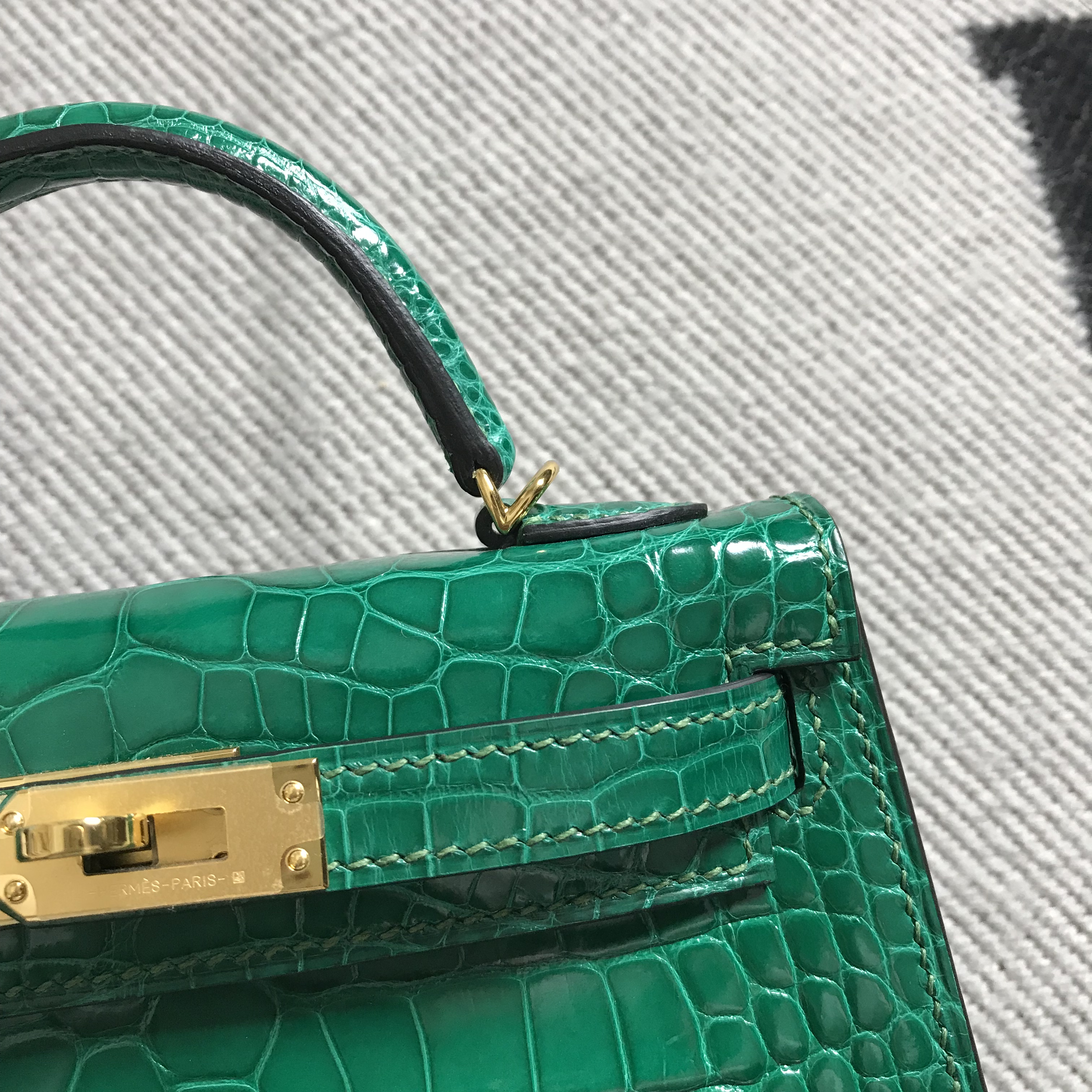 Hermès(爱马仕) Mini Kelly迷你凯莉 美洲l绿 银扣 2代-拉尔森鳄鱼皮具定制 - 爱马仕包包官网 Hermès(爱马仕) Mini Kelly迷你凯莉 美洲l绿 银扣 2代