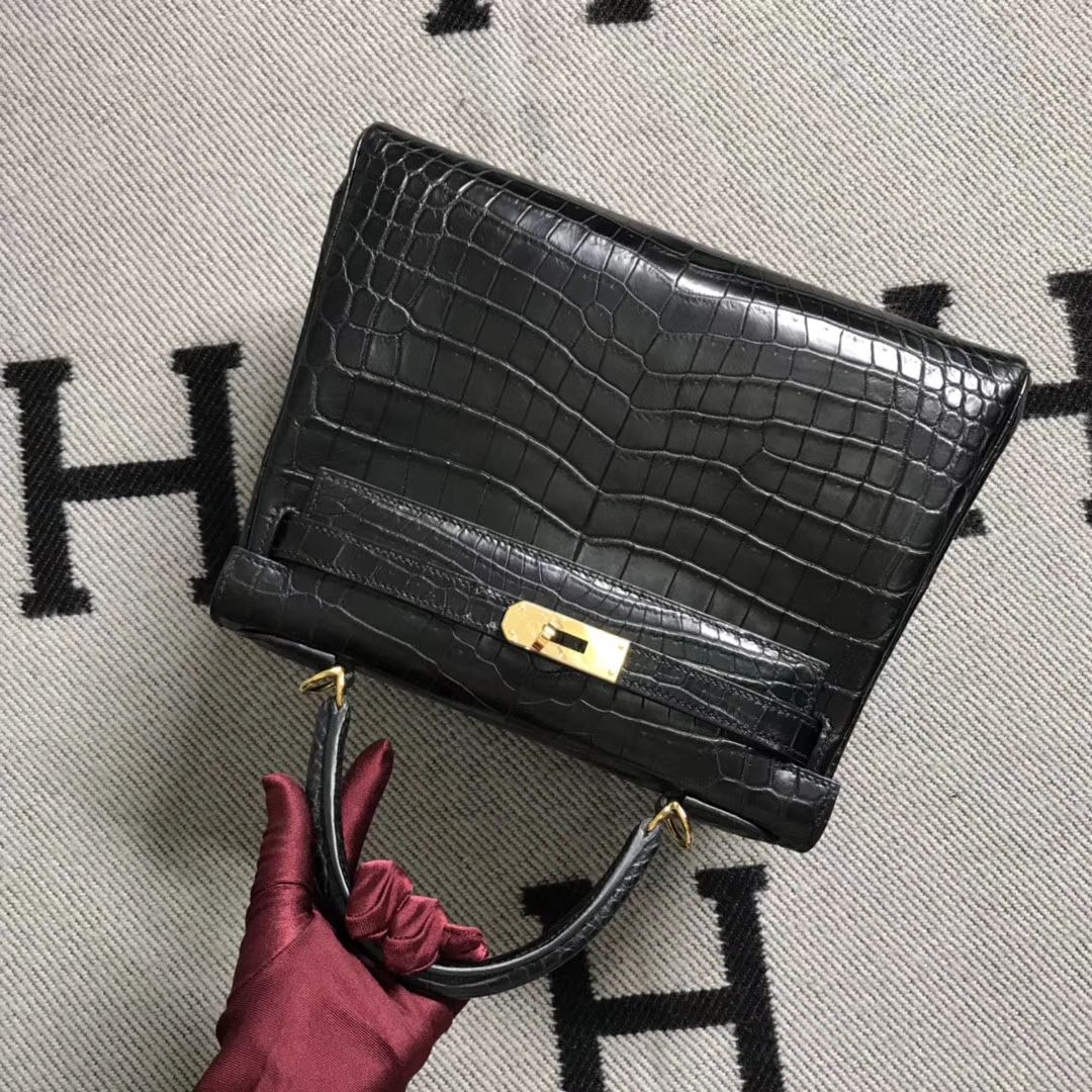 Hermès（爱马仕） Kelly凯莉包 亚黑 金扣 28cm