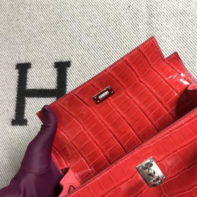 Hermès（爱马仕） Kelly凯莉包 法拉利红  银扣 25cm