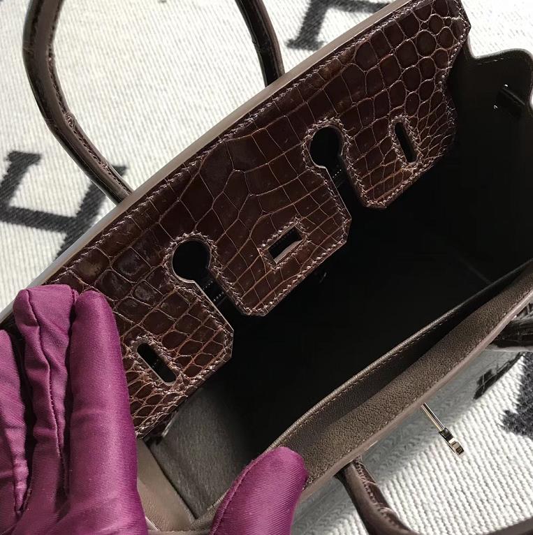 Hermès(爱马仕)Birkin 铂金包 深咖啡色 银扣 25cm-拉尔森鳄鱼皮具定制 - 爱马仕包包官网 Hermès(爱马仕)Birkin 铂金包 深咖啡色 银扣 25cm