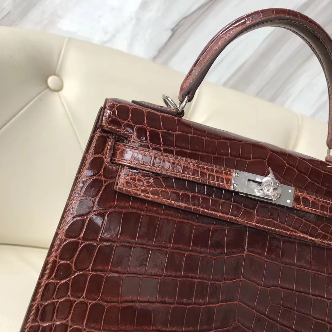 Hermès（爱马仕）kelly25cm Crocodile shiny 亮面鳄鱼 ck31 蜜糖棕 miel 银扣