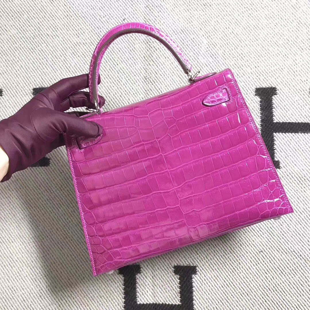 Hermès(爱马仕)亮面鳄鱼两点 kelly 25cm j5 天方夜谭紫,超级美-拉尔森鳄鱼皮具定制 - 爱马仕包包官网 Hermès(爱马仕)亮面鳄鱼两点 kelly 25cm j5 天方夜谭紫,超级美