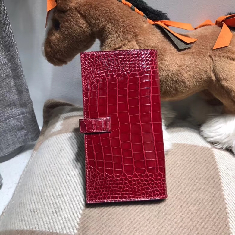 Hermès（爱马仕）bearn两折钱夹亮面鳄鱼皮（方块）F5 Bourgogne 勃艮第酒红 银扣 美洲鳄鱼