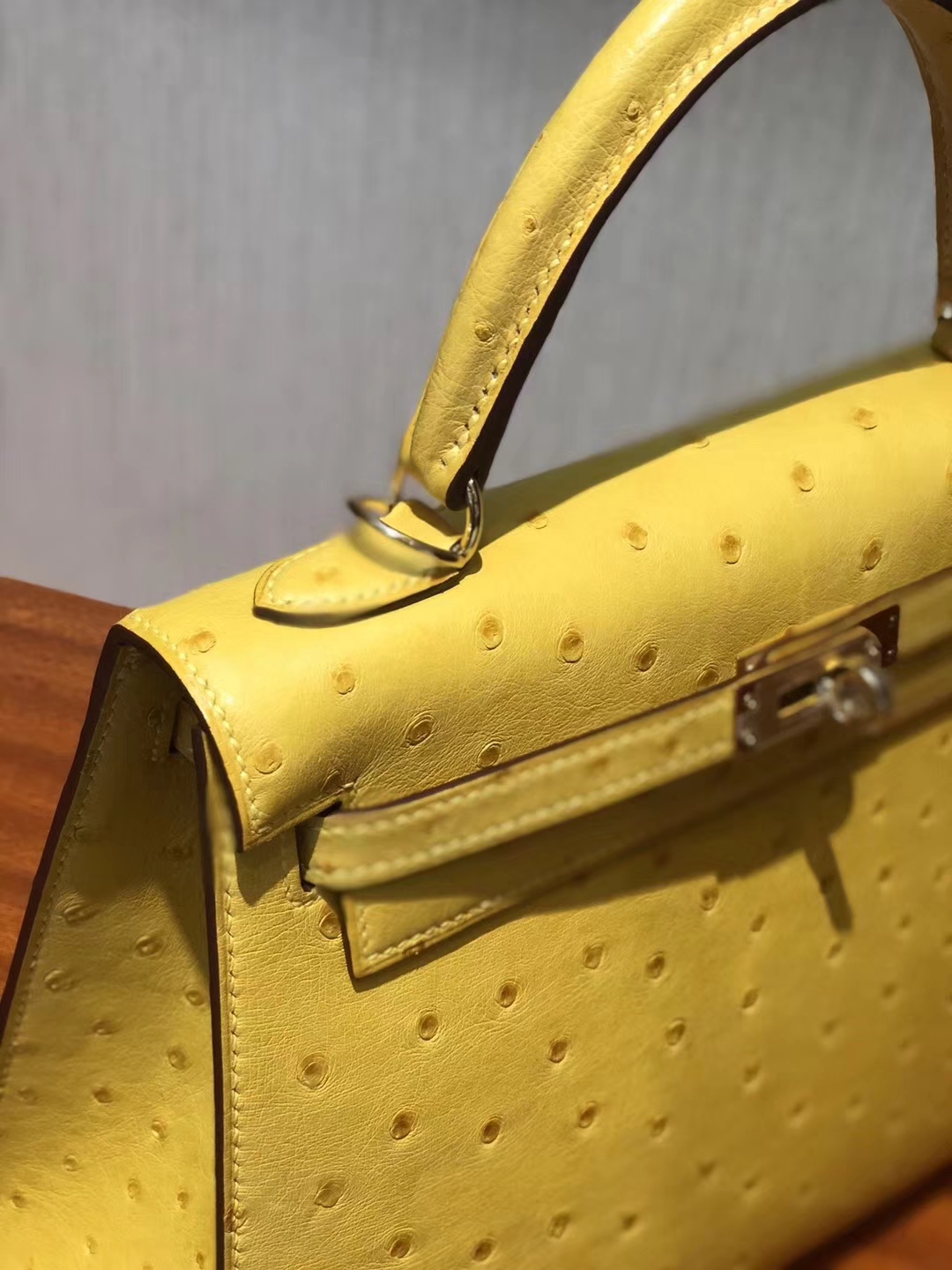 Hermès（爱马仕）Kelly25cm ostrich kk鸵鸟 9D琥珀黄 蜡线全手工 金扣